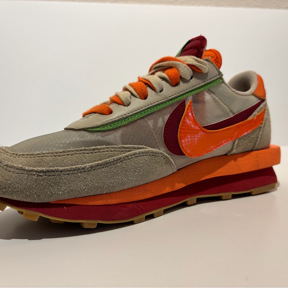 Nike LDWaffle x sacai x CLOT
Orange Blaze - Picture 9 of 12